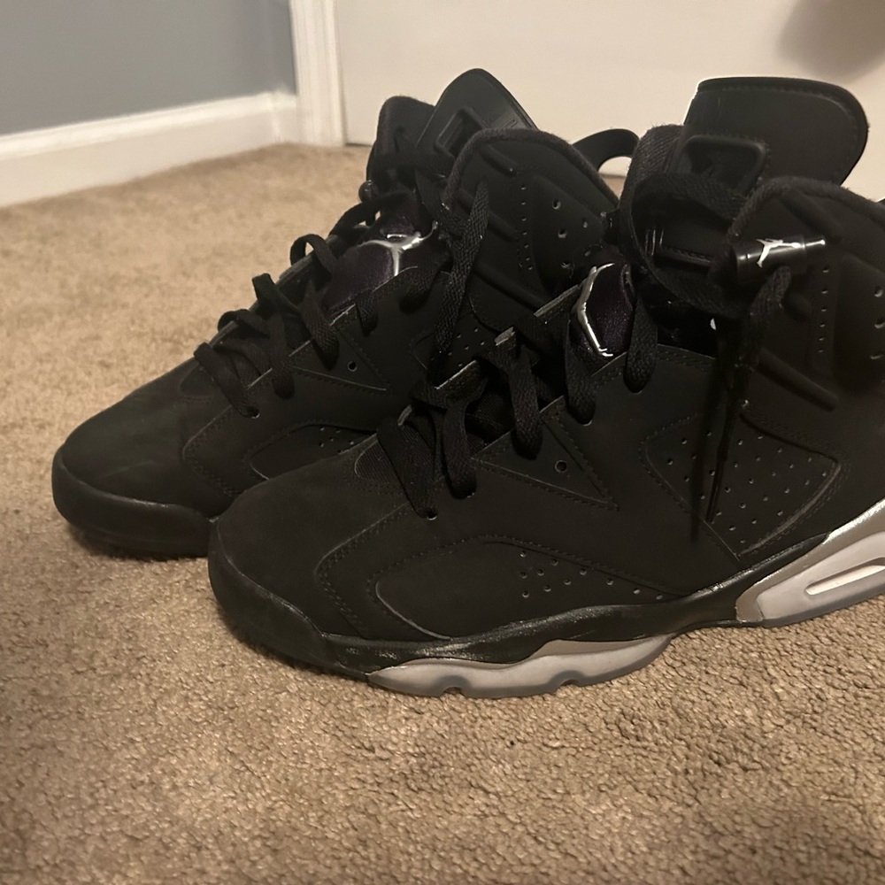 Aunthentic Great condition Jordan size 9!